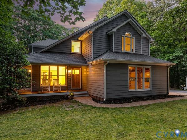 1968 Huguenot Hundred Drive , Midlothian, VA 23113