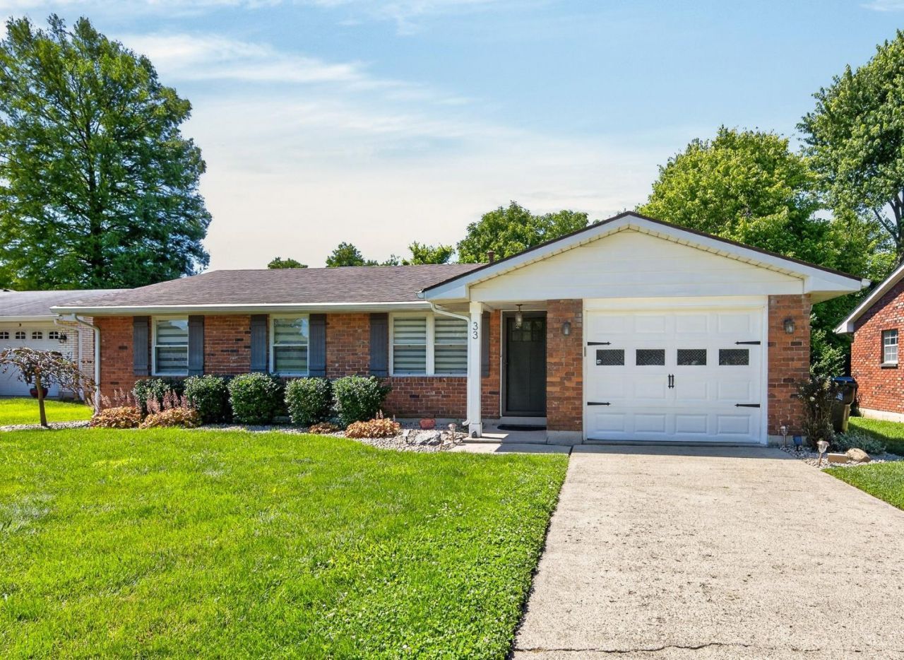 33 Desales Avenue, Lebanon, OH 45036 Main Photo