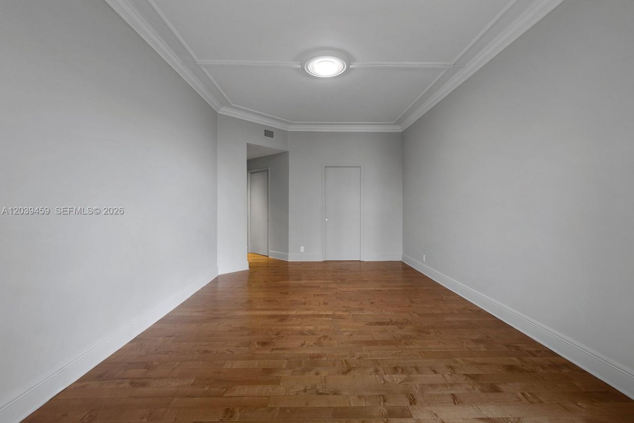 10 Edgewater Dr , Unit 4H, Coral Gables, FL 33133 Photo