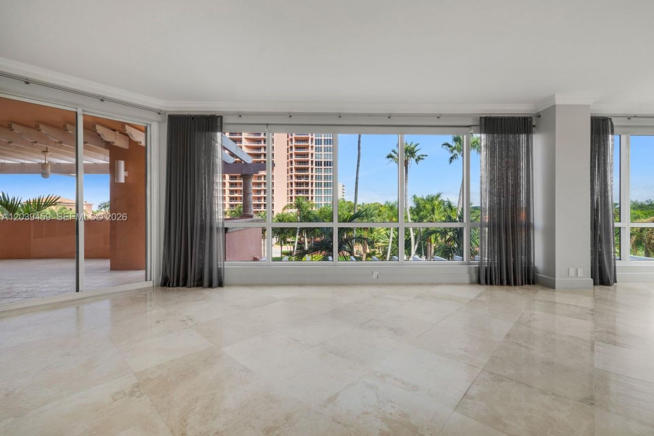 10 Edgewater Dr , Unit 4H, Coral Gables, FL 33133 Photo