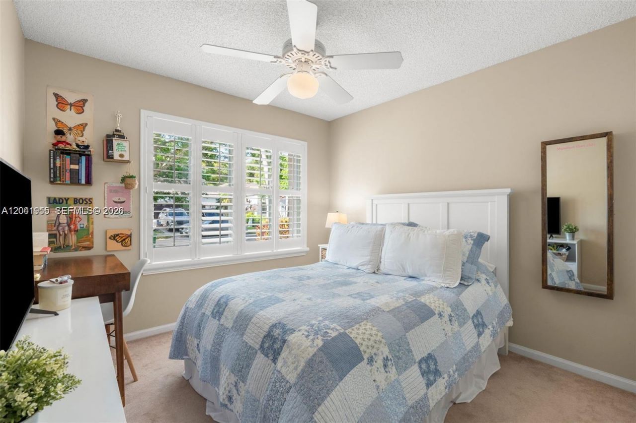 1414 Banyan Way , Weston, FL 33327 Photo