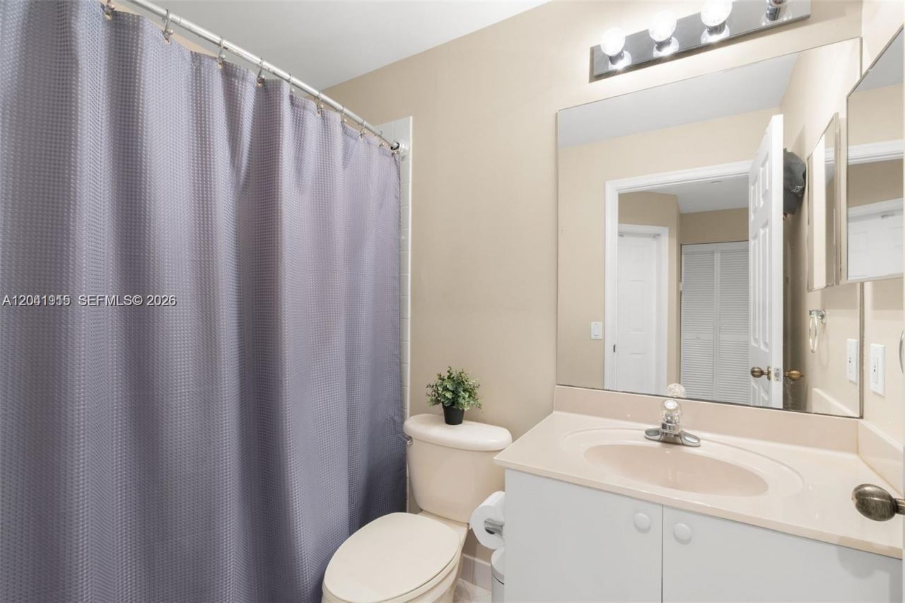 1414 Banyan Way , Weston, FL 33327 Photo