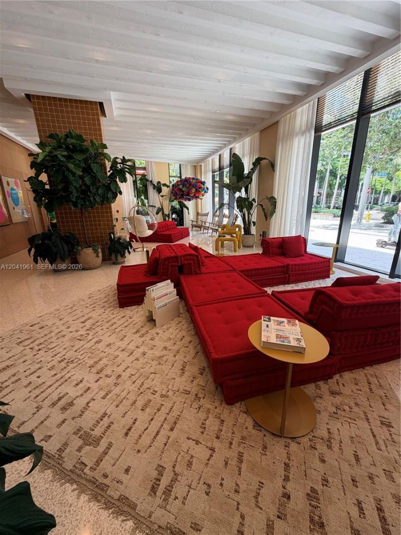 90 NE 32nd St , Unit 702, Miami, FL 33137 Photo