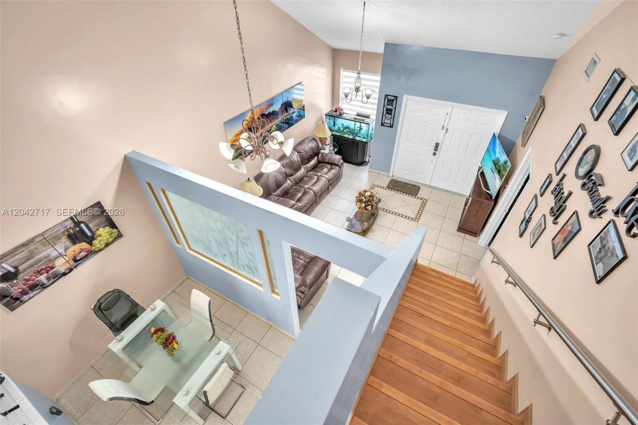 9018 NW 120th St , Unit 133, Hialeah Gardens, FL 33018 Photo