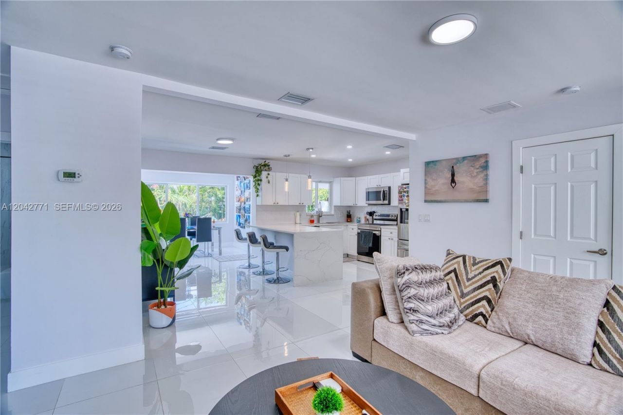 132 Almar Dr , Wilton Manors, FL 33334 Photo