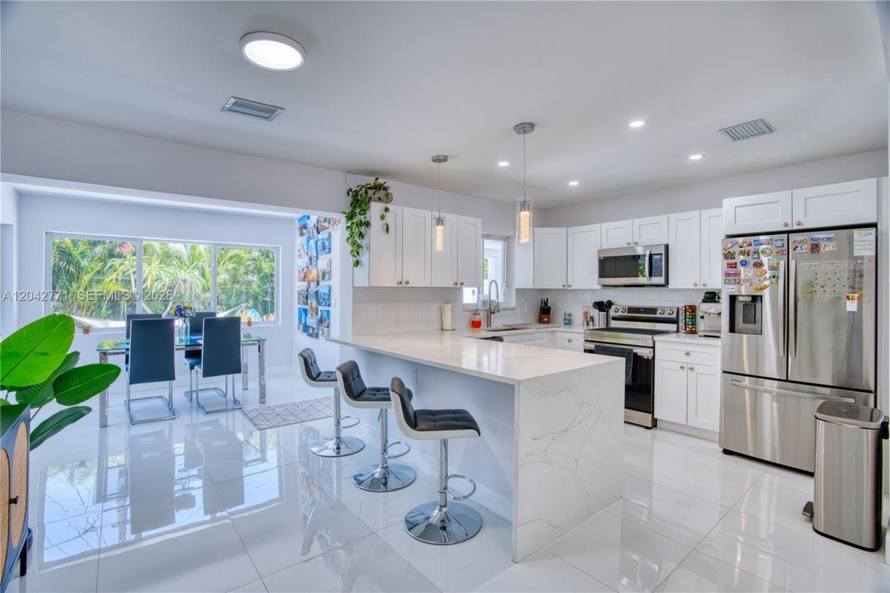 132 Almar Dr , Wilton Manors, FL 33334 Photo