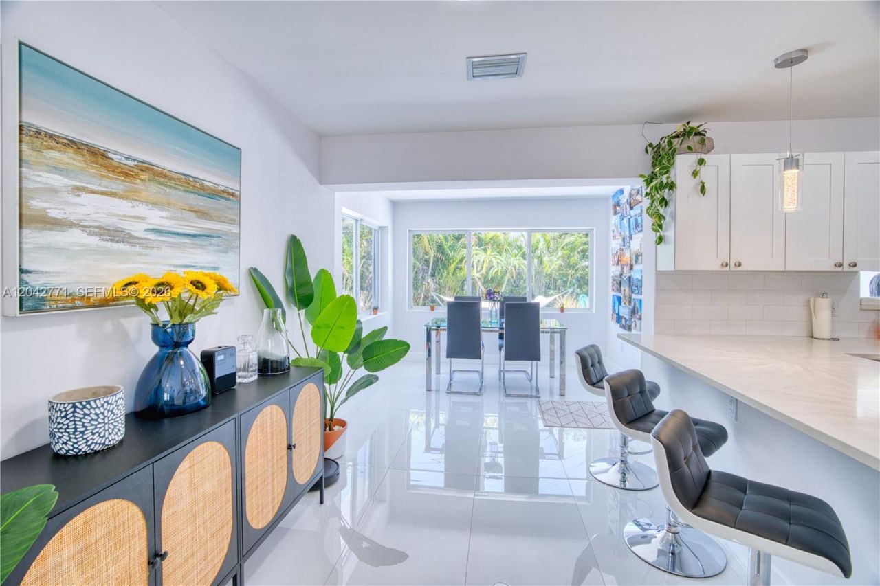 132 Almar Dr , Wilton Manors, FL 33334 Photo