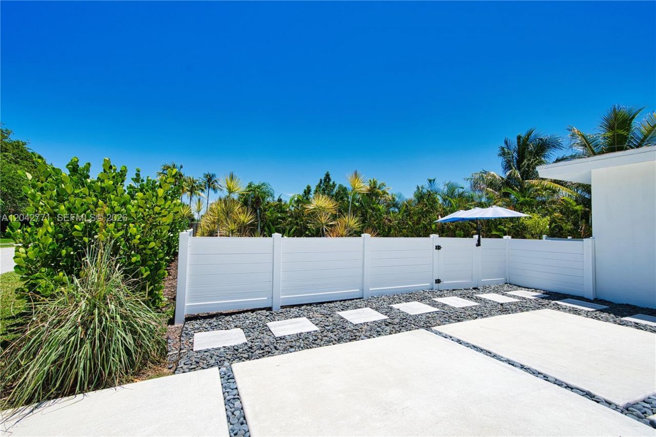 132 Almar Dr , Wilton Manors, FL 33334 Photo