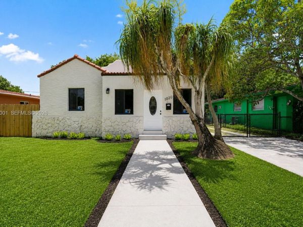 1020 NW 49th St , Miami, FL 33127