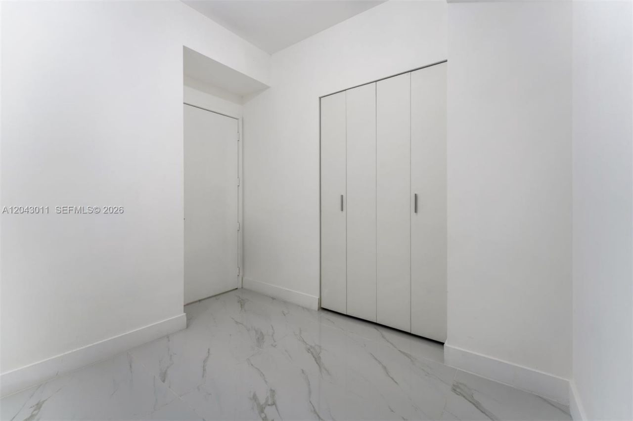 700 NE 24 St, Unit 1004, Miami, FL 33137 Photo