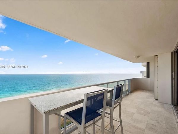 5757 Collins Ave , Unit 2006, Miami Beach, FL 33140