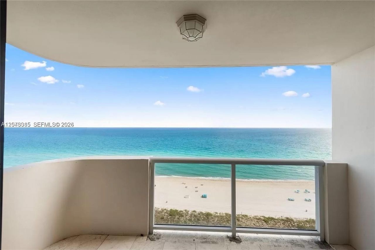 5757 Collins Ave, Unit 2006, Miami Beach, FL 33140 Photo