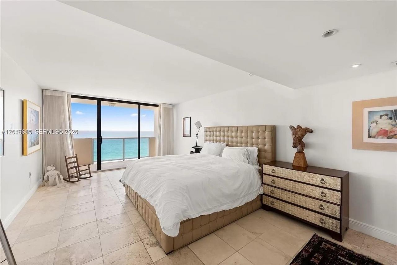 5757 Collins Ave, Unit 2006, Miami Beach, FL 33140 Photo