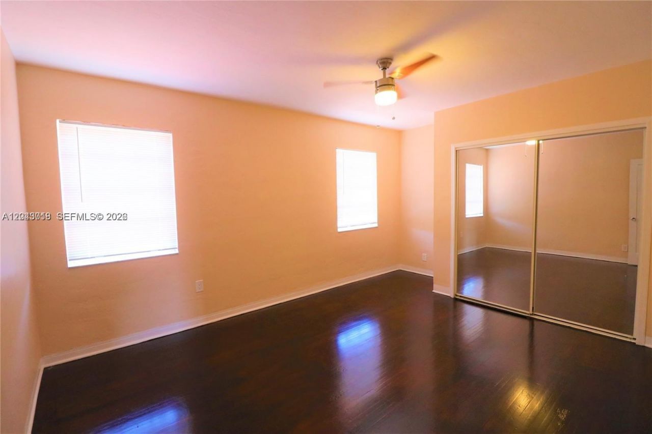 1698 SW 20th St , Unit 01, Miami, FL 33145 Photo