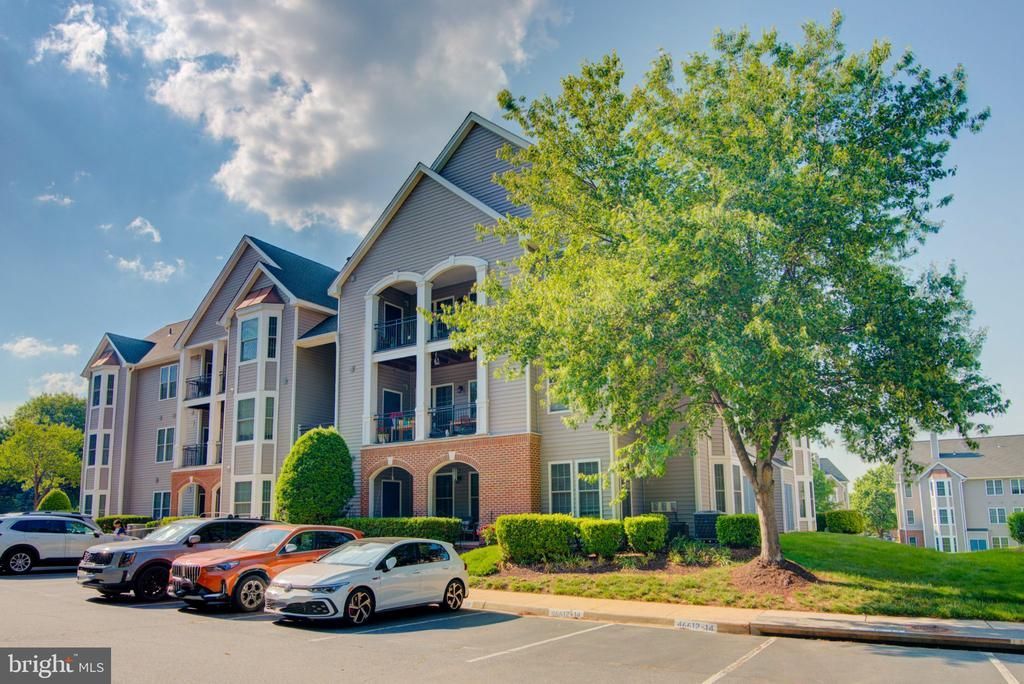 46614 DRYSDALE TERRACE, STERLING, VA 20165