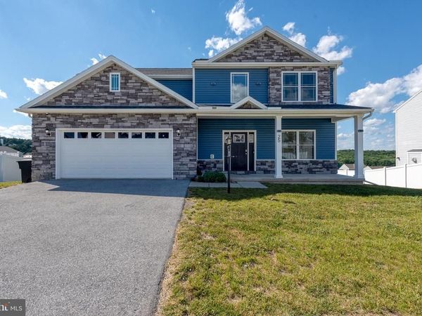 25 STEEPLE CHASE DRIVE, YORK HAVEN, PA 17370