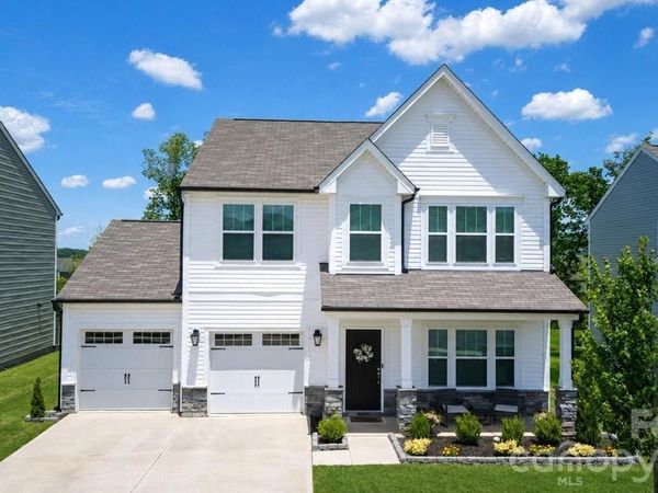229 Batten Ridge Drive, Statesville, NC 28677