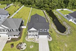 450 Rose Fountain Dr. photo 4