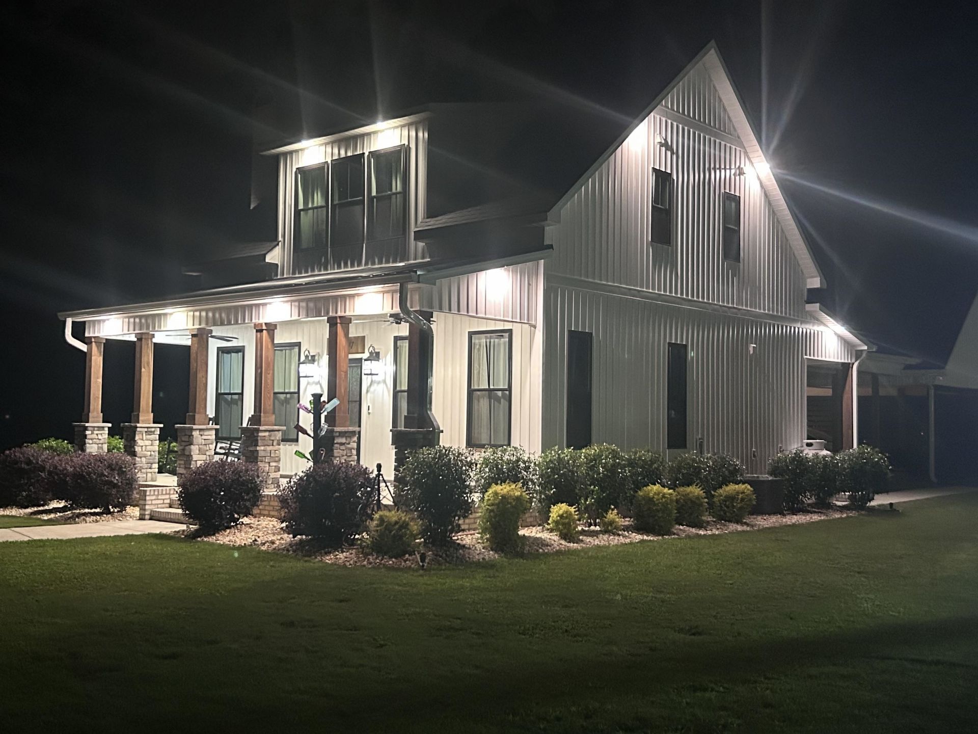 2487 Long Ave. Photo 20