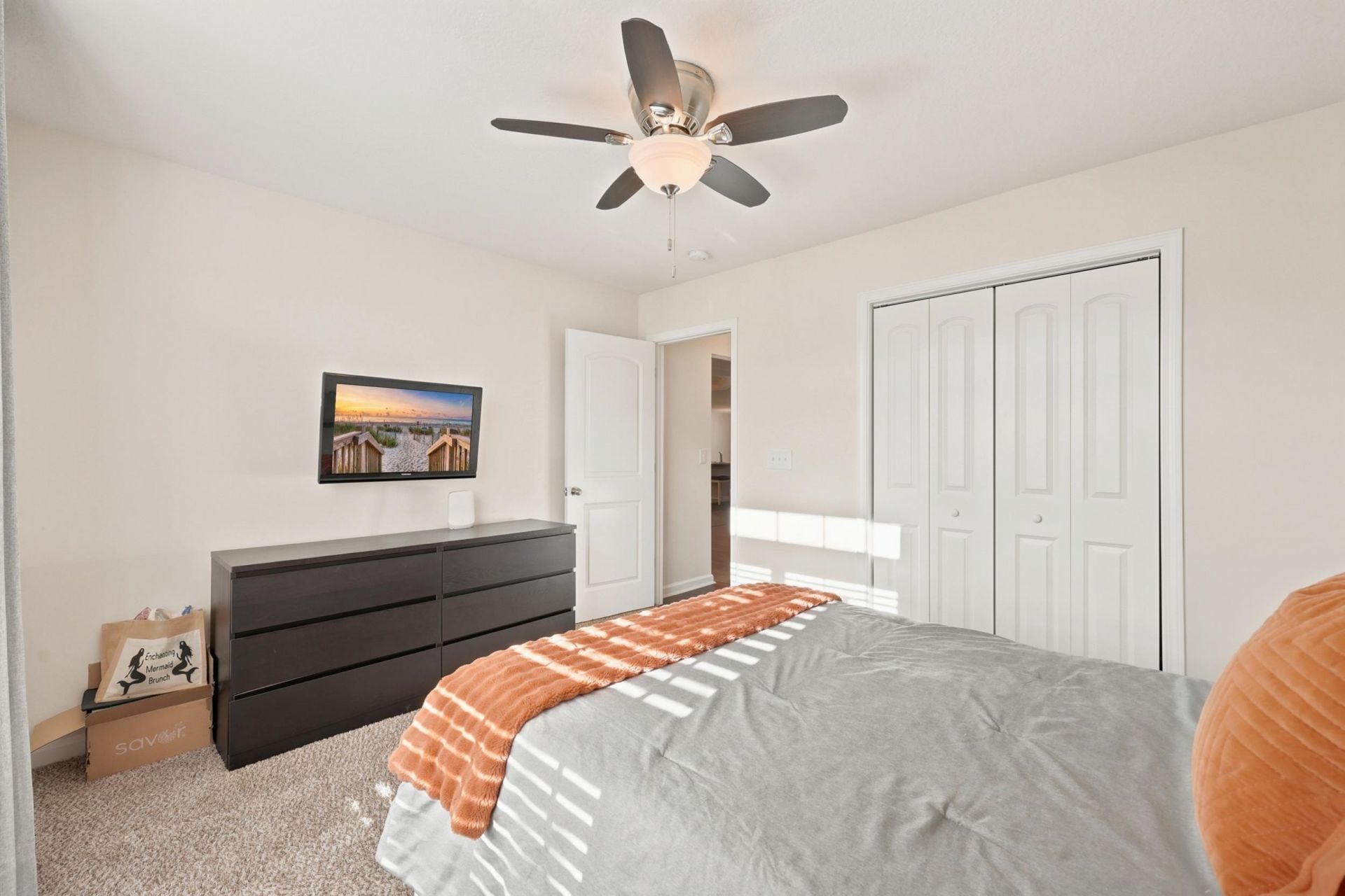 769 Old Castle Loop Photo 8
