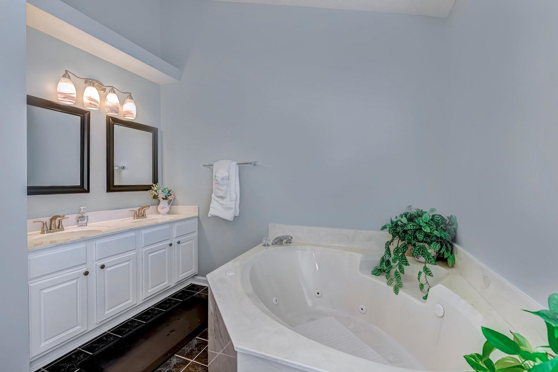 1415 Ashton Glenn Dr Photo 22