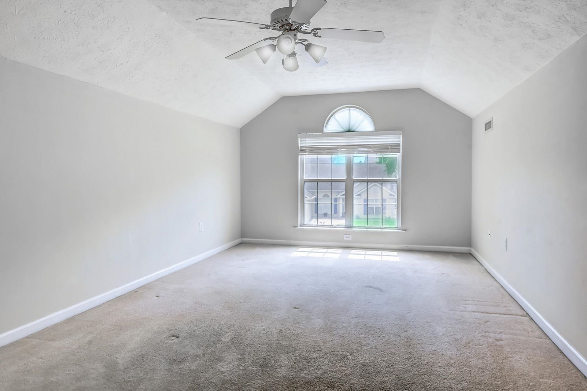 1415 Ashton Glenn Dr Photo 34