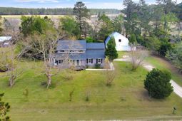 948 Eagle Dr. photo 4