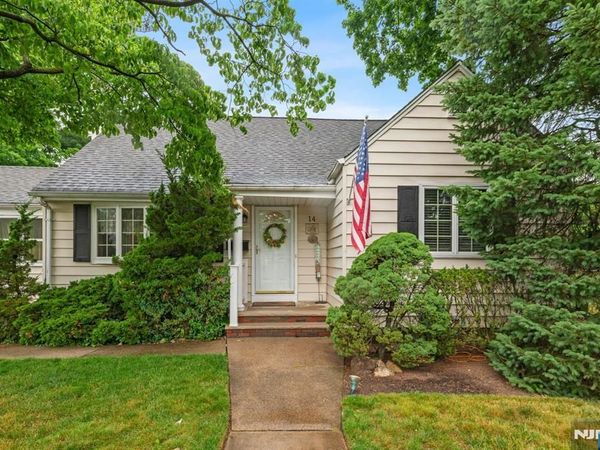 14 Poplar Street, DUMONT, NJ 07628