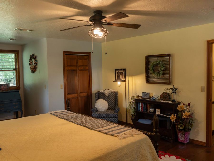 Property Image 101