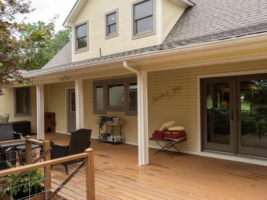 Property Image 103