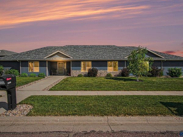 5800 W Yukon Trl, Sioux Falls, SD 57107