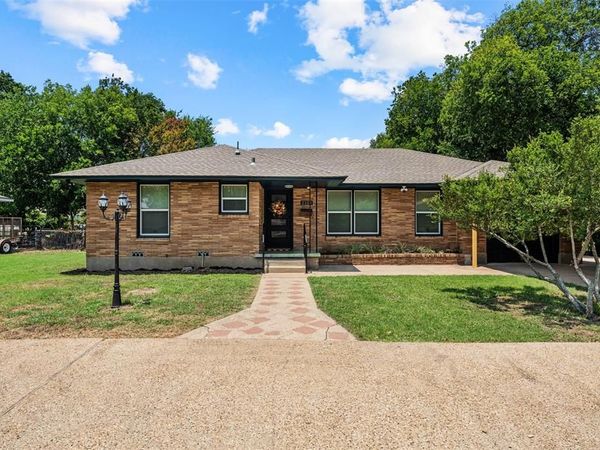 2208 N 44th Street , Waco, TX 76710