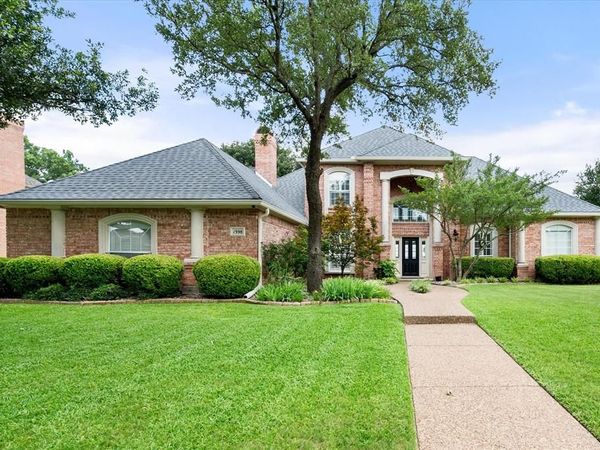 1398 Fairhaven Drive, Mansfield, TX 76063