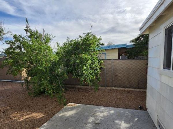 118 E PINAL Street, Huachuca City, AZ 85616