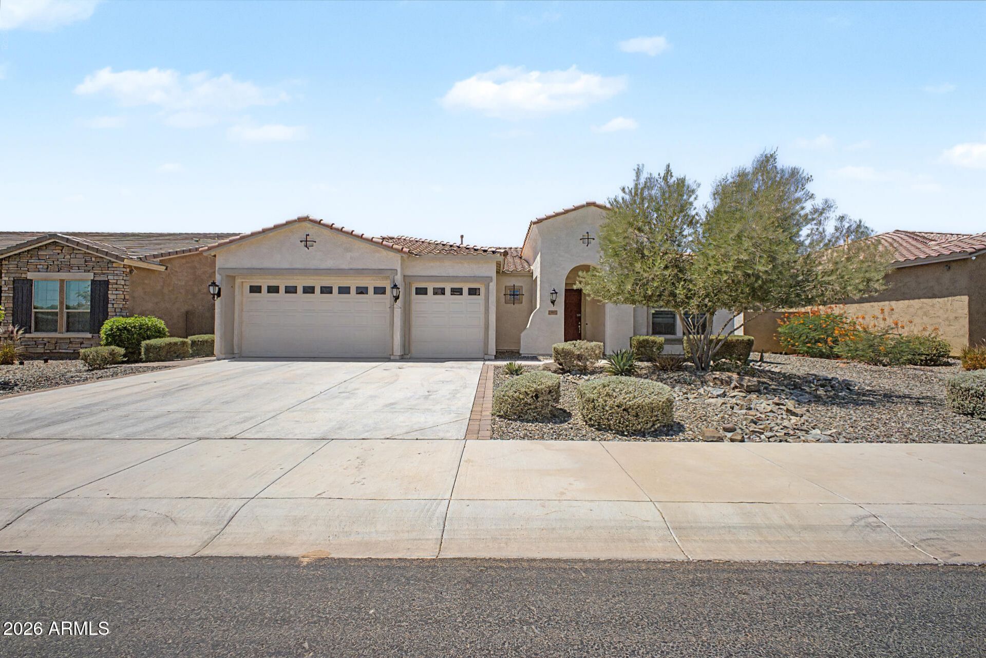 19013 W San Miguel Avenue, Litchfield Park, AZ 85340 Main Photo