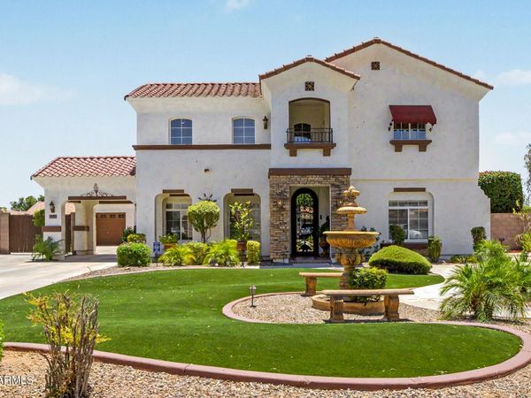 7281 W CIELO GRANDE, Peoria, AZ 85383