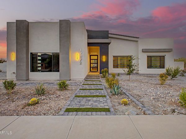 17872 W ESTES Way, Goodyear, AZ 85338