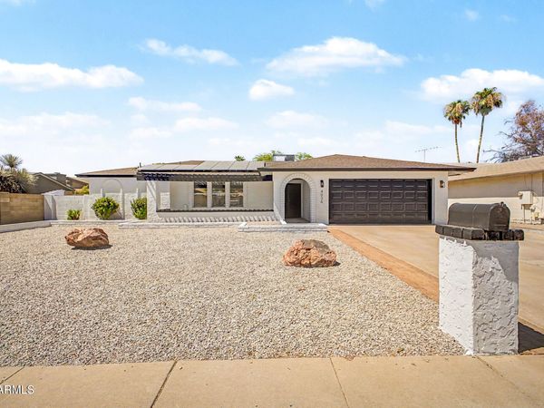 4036 W WOOD Drive, Phoenix, AZ 85029
