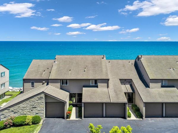 141 S Lakeshore DRIVE, Unit C6, Racine, WI 53403