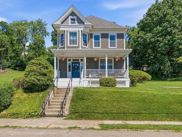 102 Fountain St., Crafton, PA 15205