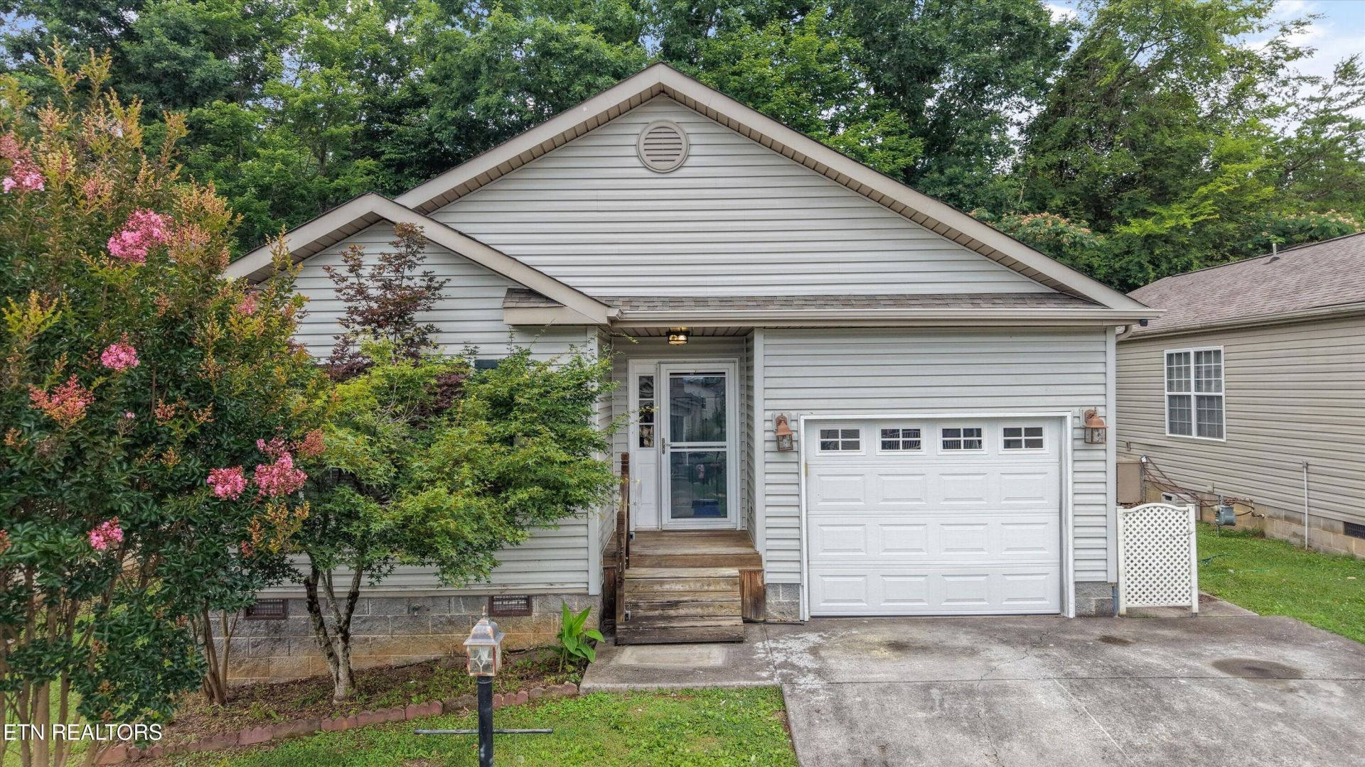 7413 Werkbund Way, Knoxville, TN 37920 Main Photo
