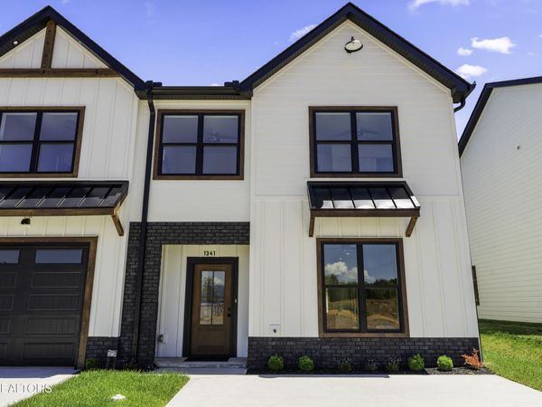 1341 Grace Ridge Drive, Sevierville, TN 37862