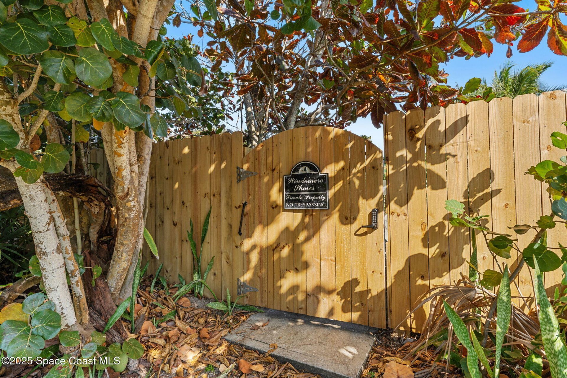 133 Windemere Place , Melbourne Beach, FL 32951 Photo