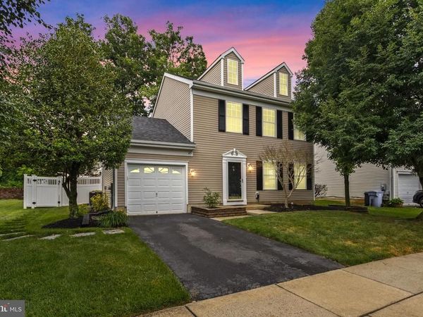 45 LINCOLN DRIVE, COLUMBUS, NJ 08022