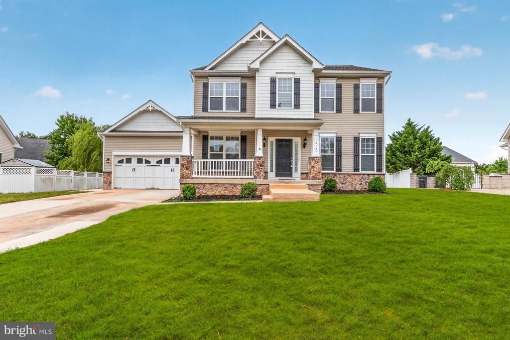 1019 MARTIN DRIVE , LA PLATA, MD 20646