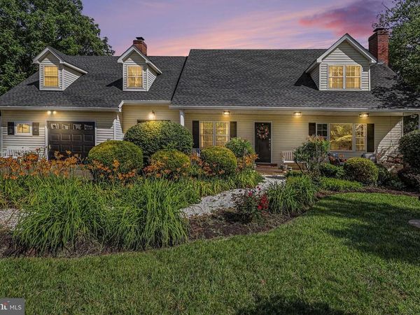 6493 BALLS MILL ROAD, MIDLAND, VA 22728