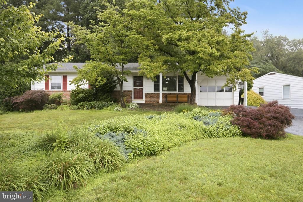 11937 BAYSWATER ROAD , GAITHERSBURG, MD 20878