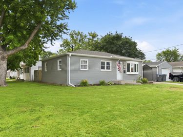 1221 N 21ST Street, COUNCIL BLUFFS, IA 51501