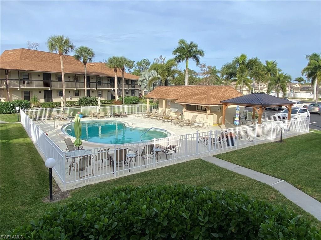25402 Golf Lake Cir , Unit 210, Bonita Springs, FL 34135 Photo