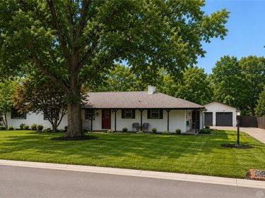2767 Woodmont Drive, Beavercreek, OH 45434